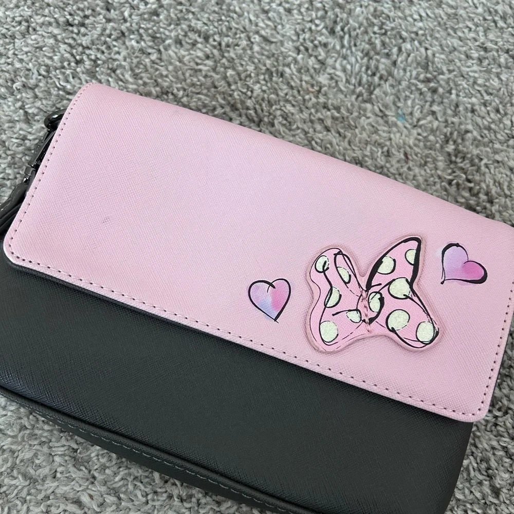 Disney Parks Sweet Minnie Mouse Crossbody Wristlet Bag
